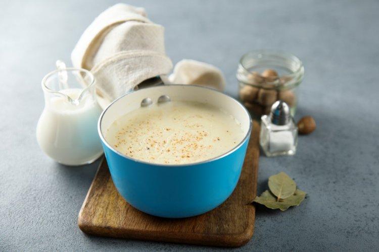 Сливочный соус с лимоном и петрушкой