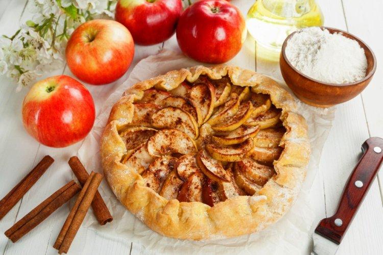 Творожная галета с яблоками