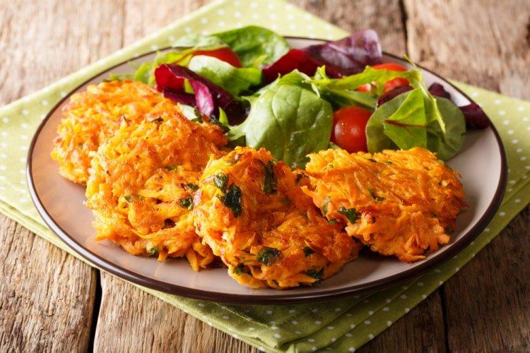 Драники с крабовыми палочками