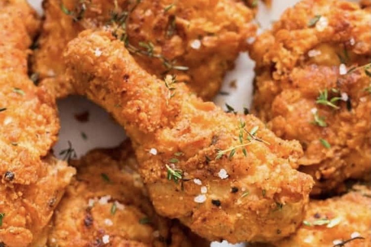Куриные ножки в горчичном кляре на сковороде Куриные ножки в горчичном кляре на сковороде