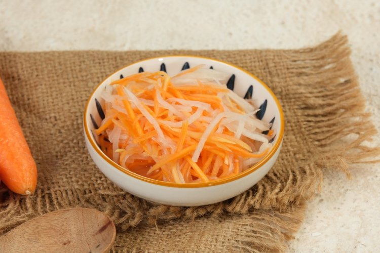 Маринованная редиска по-корейски Маринованная редиска по-корейски