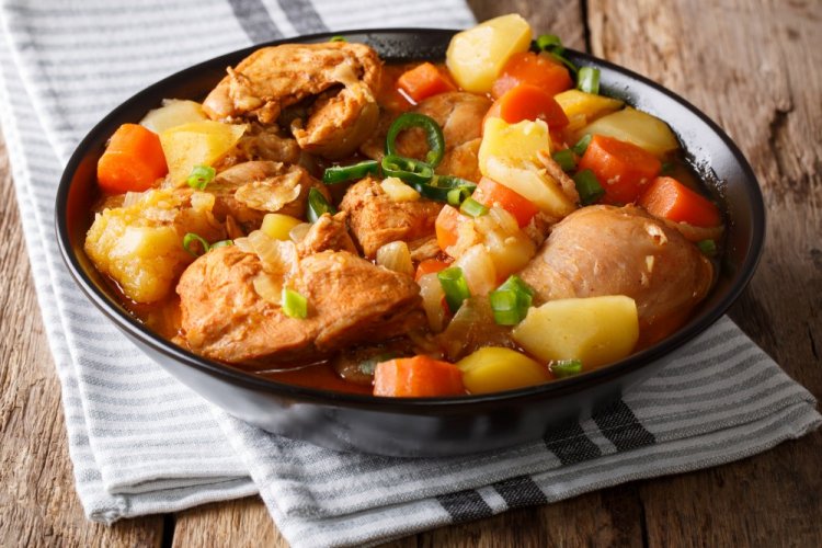 Картошка с курицей в афганском казане