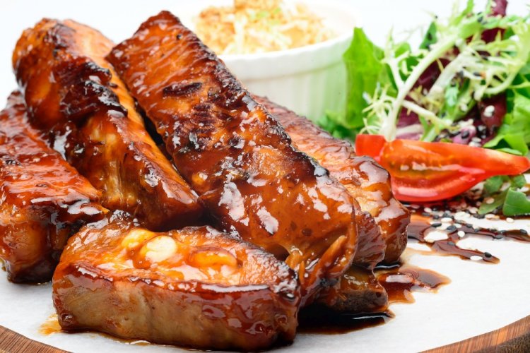 Свиные ребрышки в глазури в аэрогриле