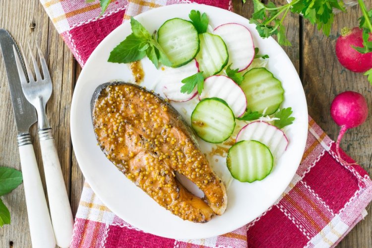 Стейки форели с медом в аэрогриле