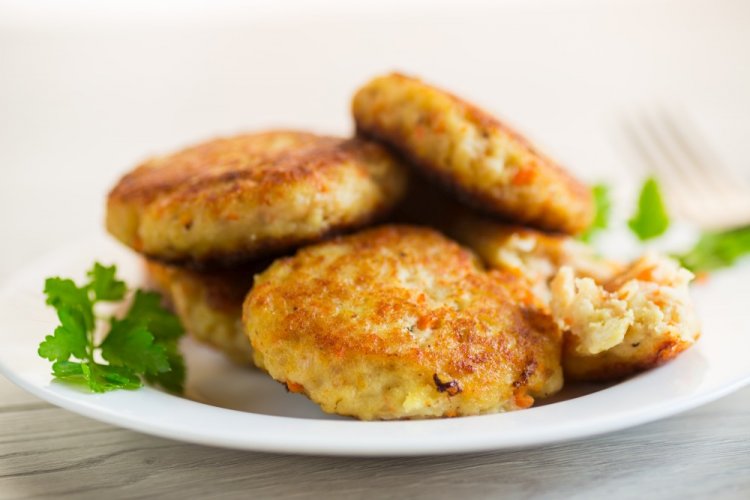 Рыбные котлеты из трески