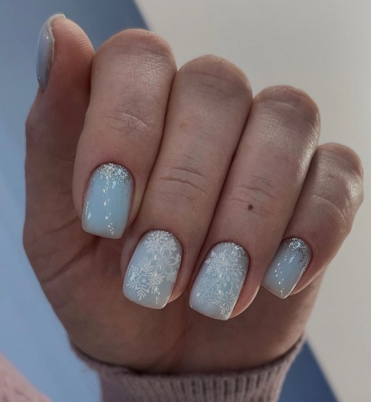 Ледяной маникюр