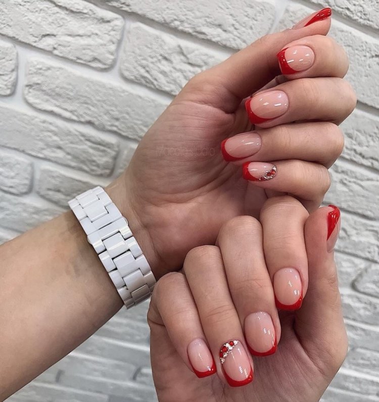 Новогодний френч 2026