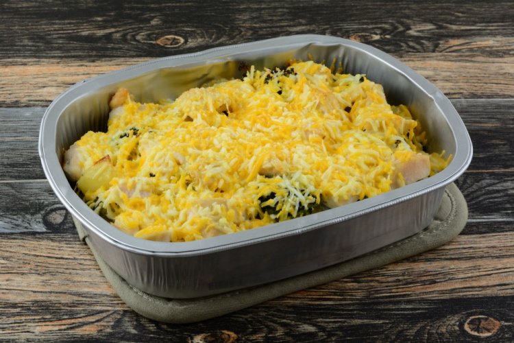 Картошка с курицей под сыром в аэрогриле