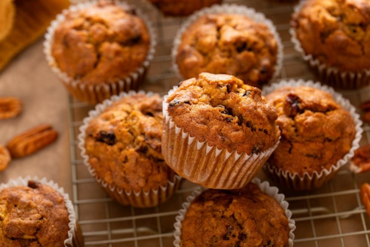 Кексы с цукатами в аэрогриле