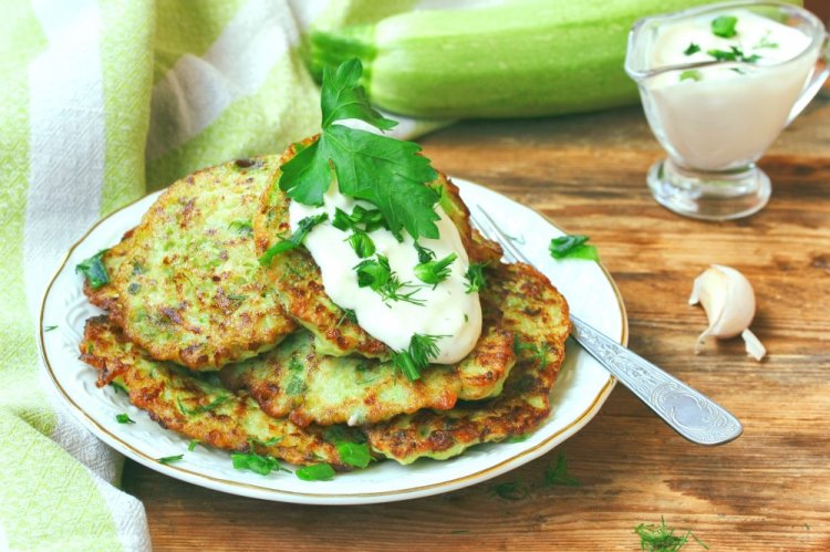 Оладьи из кабачков в аэрогриле