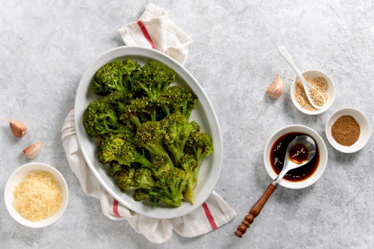 Брокколи с соевым соусом в аэрогриле