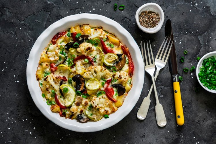 Цветная капуста с овощами в аэрогриле