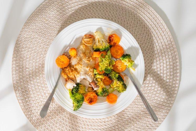 Макрурус с брокколи в духовке