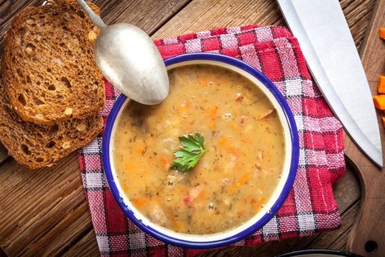 Гороховый суп с курицей в афганском казане