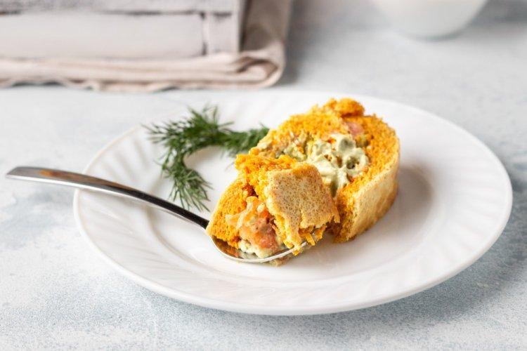 Морковный рулет с мясным фаршем
