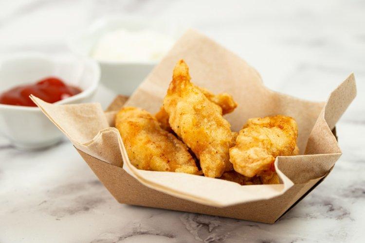 Куриные стрипсы с мучной панировкой в аэрогриле