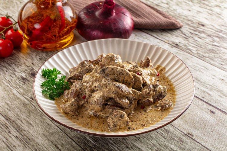 Куриная печень в томатно-сметанном соусе в аэрогриле