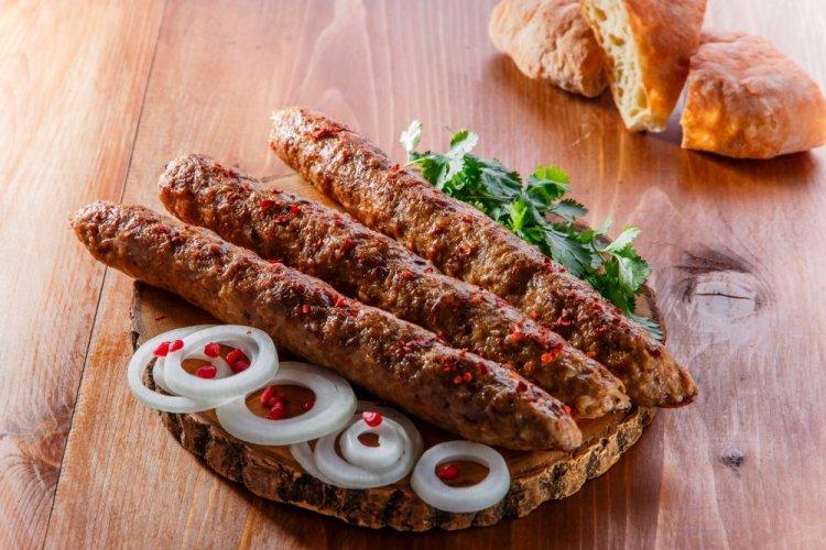 Люля-кебаб из баранины с мятой в аэрогриле