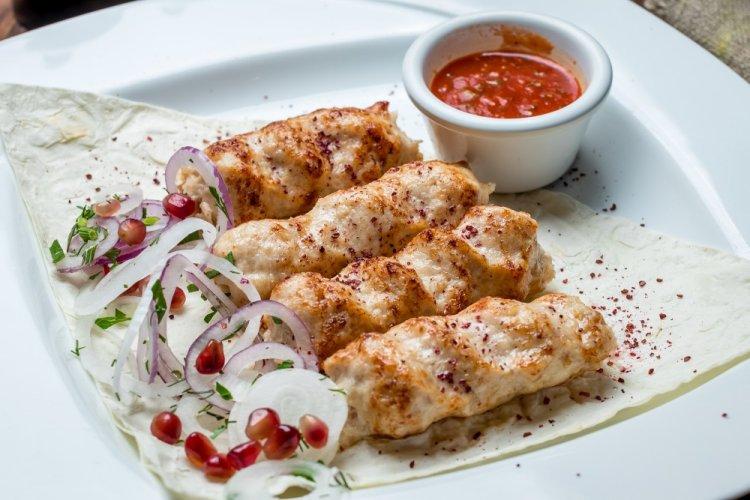 Люля-кебаб из индейки с сыром в аэрогриле