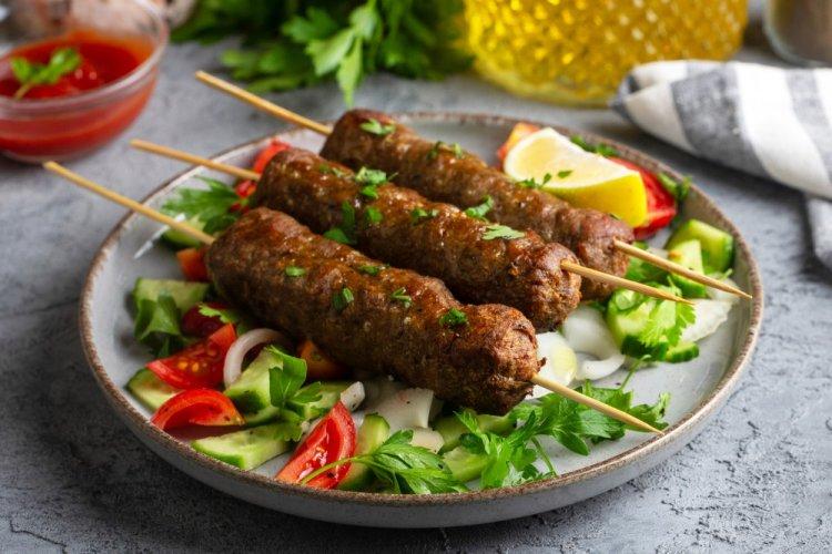 Люля-кебаб из баранины с курдючным жиром в аэрогриле