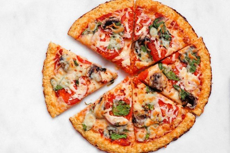 ПП-пицца из кабачков на миндальной муке