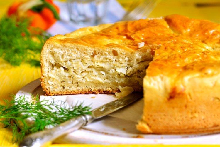 Заливной пирог с капустой в аэрогриле