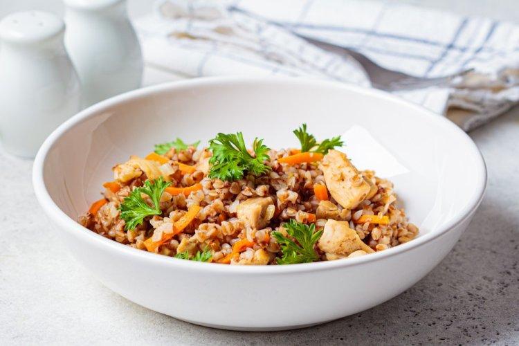 Гречка с курицей в аэрогриле