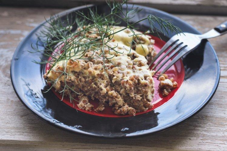 Гречка в сливочном соусе под сыром в аэрогриле