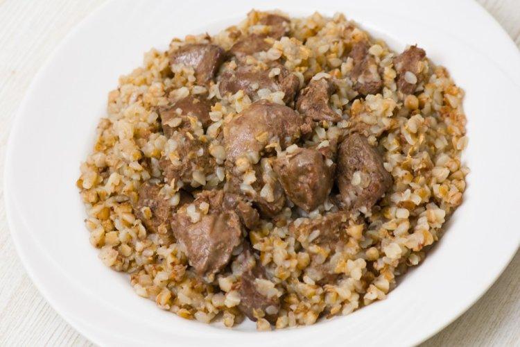Гречка с куриной печенью в аэрогриле