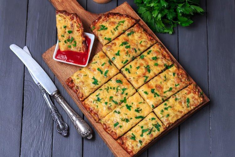 Хлебцы из кабачков и сыра