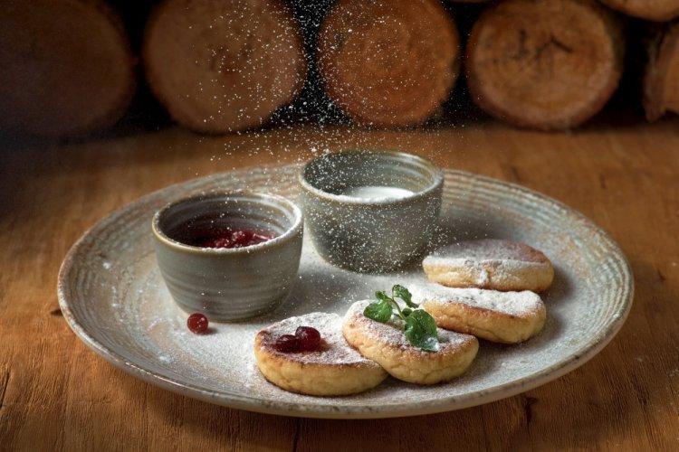 Сырники из тофу с яблоком в духовке