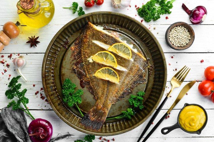 8 рецептов камбалы на мангале, перед которыми невозможно устоять