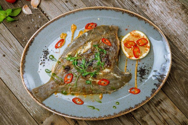 8 рецептов камбалы в аэрогриле, на которые стоит обратить внимание