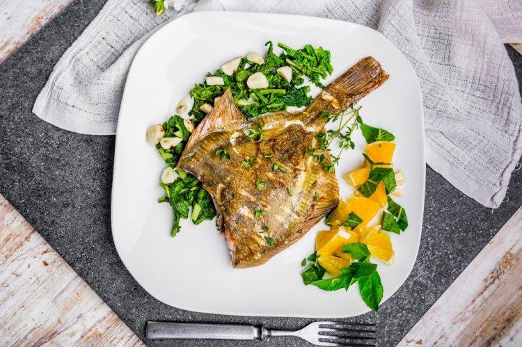 Камбала с апельсином и тимьяном в аэрогриле