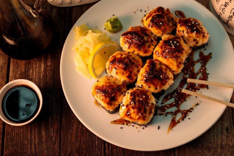 Запеченные роллы с креветками в аэрогриле