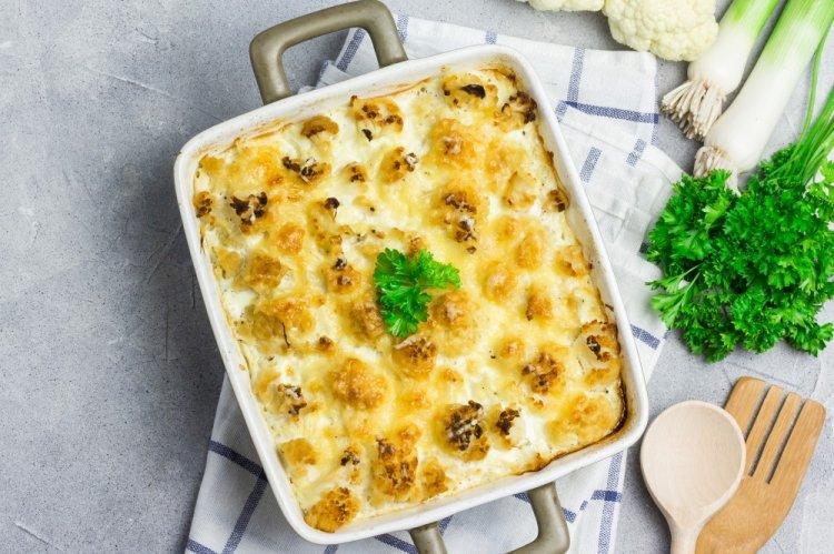 ПП запеканка с цветной капустой и куриной грудкой