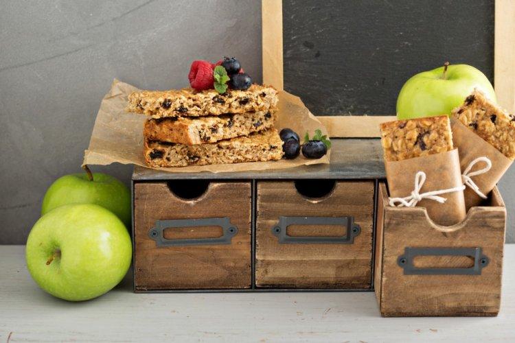 Злаковые батончики с яблоком