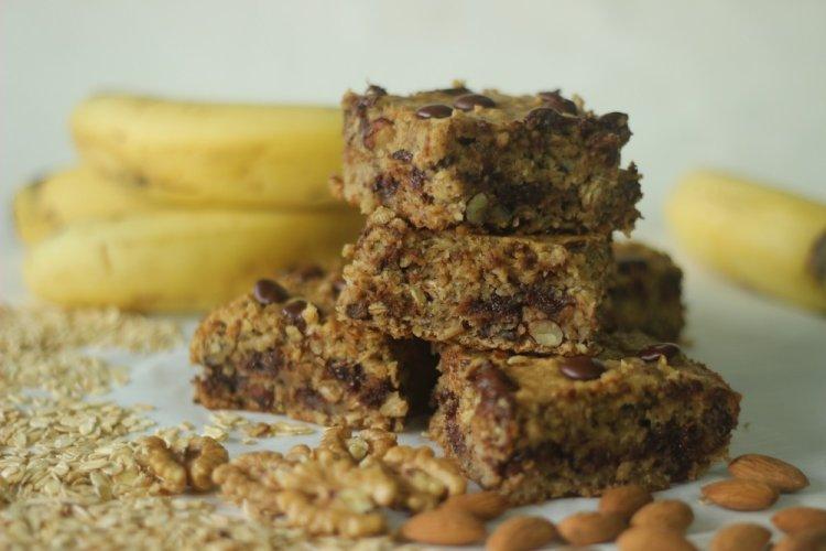 Злаковые батончики с бананом