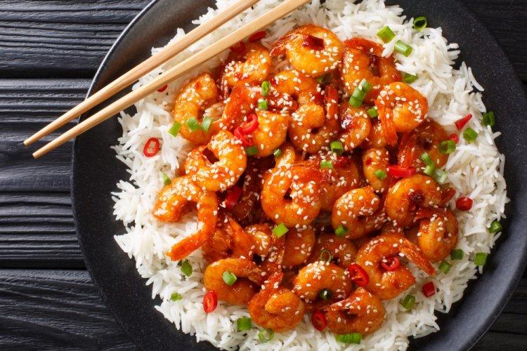 Острый маринад со шрирачей и лаймом для креветок