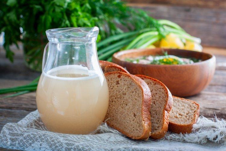 Квас из лиственницы на сметане
