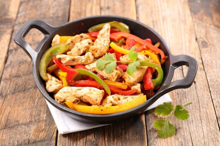 Начинка с курицей и болгарским перцем
