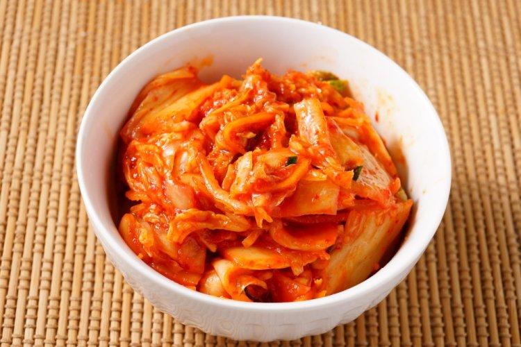 Тушеные кальмары с капустой