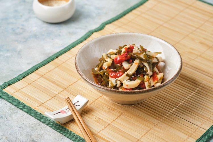 ПП салат из кальмаров с морской капустой