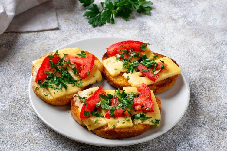 10 бутербродов с маслом и сыром, которые сможет приготовить каждый