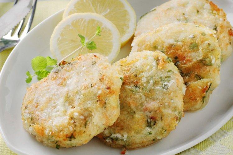 Котлеты из кальмаров с майонезом