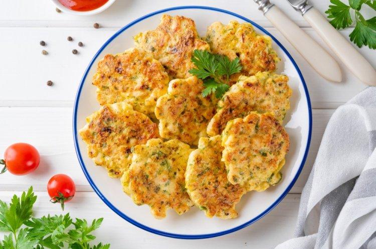 Котлеты из кальмаров с картофелем и манкой