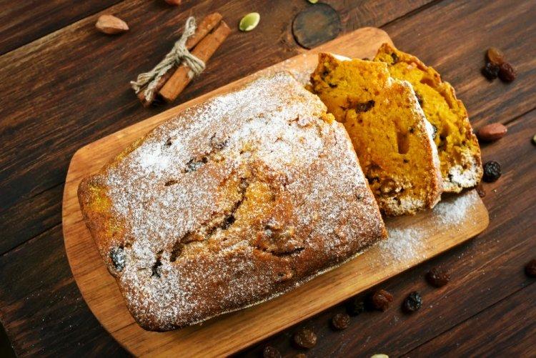 Яблочно-морковный кекс с грецкими орехами