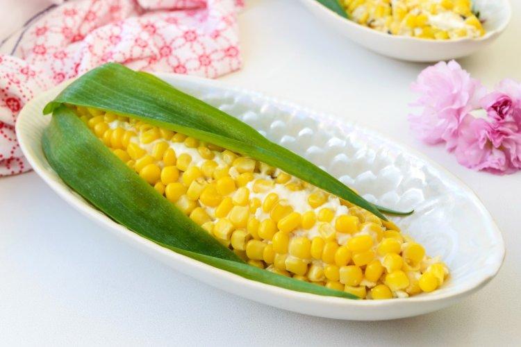 Слоеный салат с копченой курицей и корейской морковью