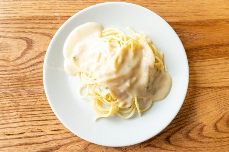 Сырный соус с горгонзолой и грецкими орехами