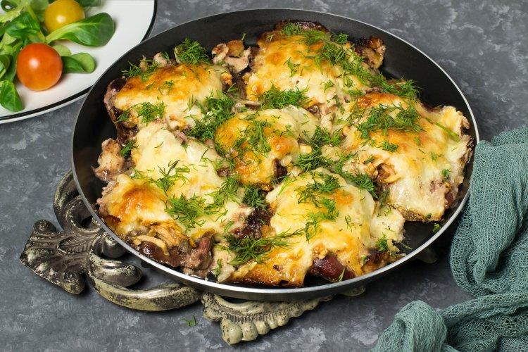 Куриная печень по-царски с сыром в духовке – простой и вкусный рецепт